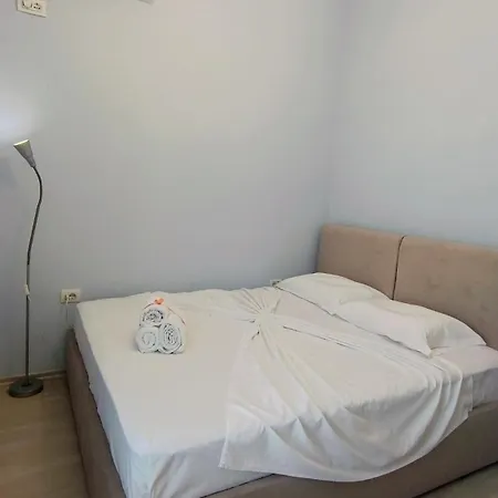 Arthouse2 * Elbasan