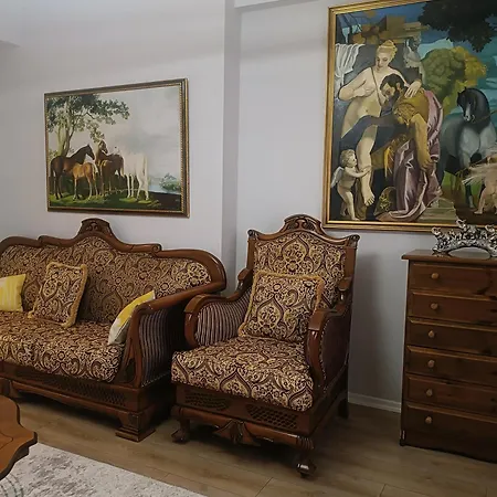 Arthouse شقة إلباسان